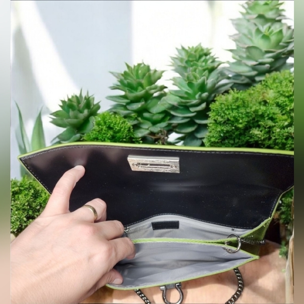 Beijo Lime Green Convertible Clutch And Shoulder Bag In Patent Leather - Picture 7 of 9
